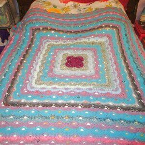 Vtg Crochet Knit Afghan 71" Blanket Glitter Rainbow Shell Stitch Bed Couch Throw